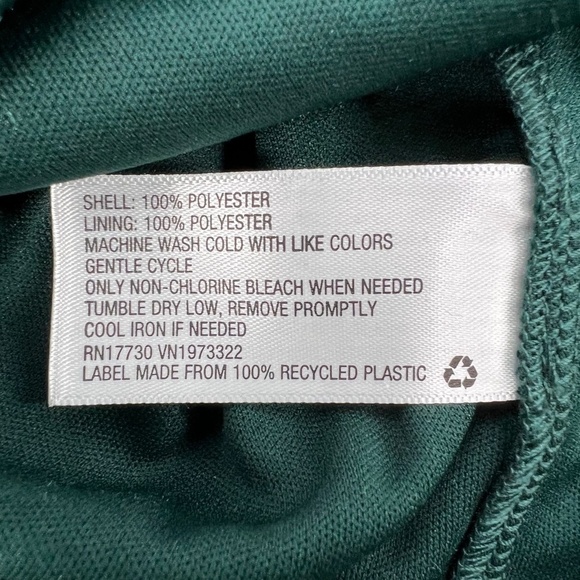 NWT Wild Fable Green Crushed Velvet Spaghetti Strap Dress Size Medium Women’s - Picture 7 of 8